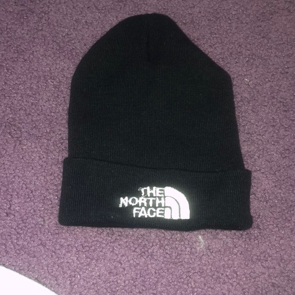 The North Face Other - North face beanie
